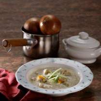 1289546470detail_TRADMANCA_01-10_NEW_ENGLAND_CLAM_CHOWDER_ABB-NO02