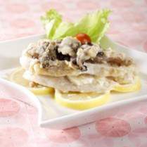 1290758181detail_RESKIL_02-08_BAKED_FISH_WITH_MUSHROOM_CHEESE_NIKY_01