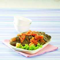 1292832101detail_MMI_116-08_MUJAIR_SAUS_RICA_NIKY_01
