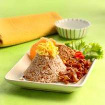 Nasi Uduk Beras Merah