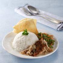 Nasi Rames Ayam Suwir