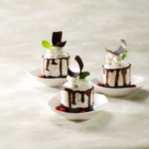 Cookies & Cream Cheese Cake