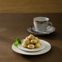 Viennese Coconut Macaroons