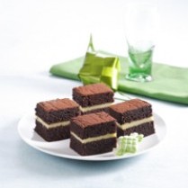 Cake Cokelat Lapis Vla
