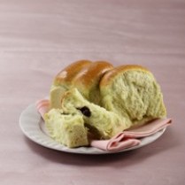 Roti Tawar Pandan Lapis Cokelat Dan Keju