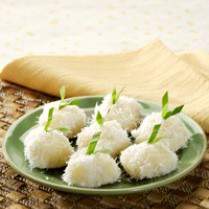 Ongol-Ongol Tape Kelapa Muda