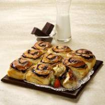 Roti Gulung Lapis Vla Cokelat Kenari