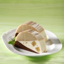 Puding Rempah Lapis Legit