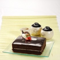 CAKE COKELAT TRIO